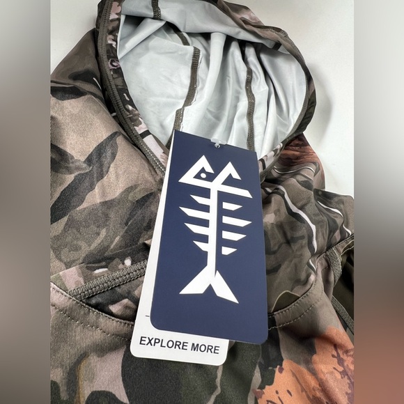 Bassdash Men's UPF 50+ Long Sleeve Hunting Hoodie With Mask FS06M, Size: S - NWT - Picture 12 of 13